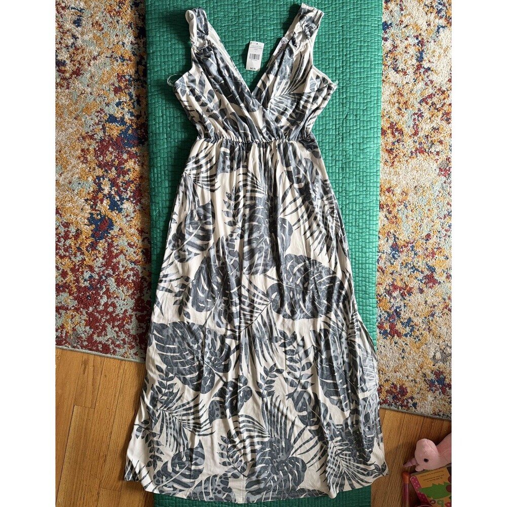 NEW NWT GILLI Maxi Dress S Blue White Tropical Leaves Floral V-Neck Empire Lined